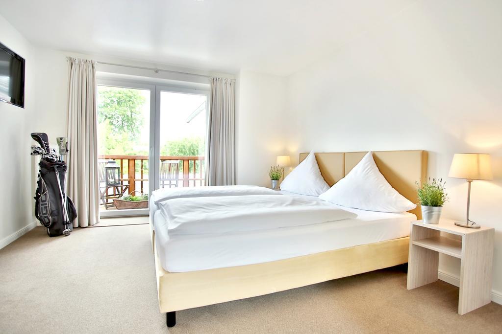 Bergers-Landgasthof Enge-Sande Kamer foto
